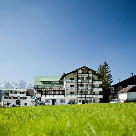 Apartment Almroeserl Edelweiss Гозау Экстерьер фото